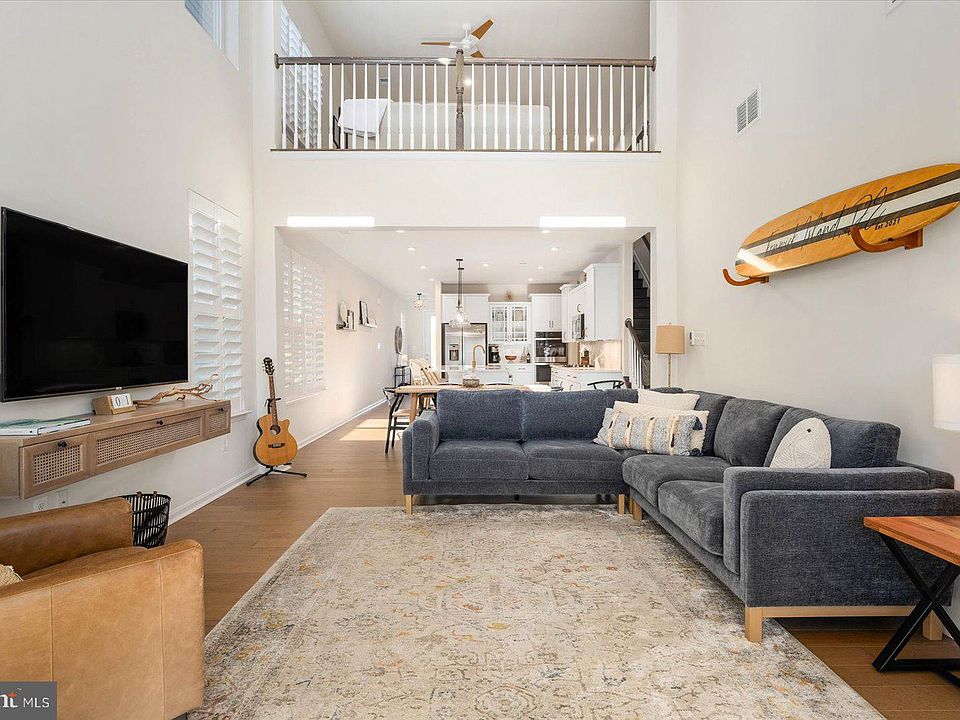 1st image of 20582 Cattail Creek Ln