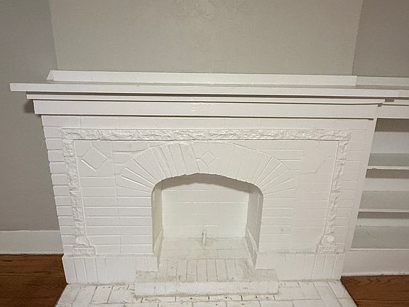 4th image of 723 W Hill St
