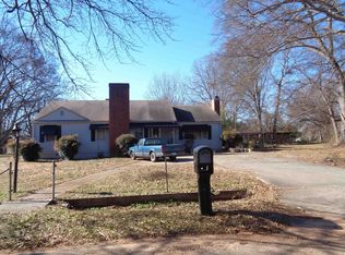 19 Pine St, Inman, SC 29349