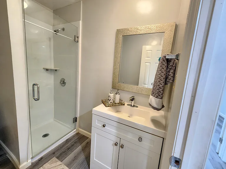 12744 Moorpark St #3 — Photo 12