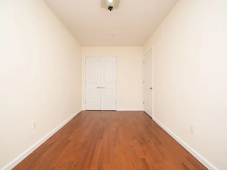 263 Evergreen Ave #3F — Photo 11