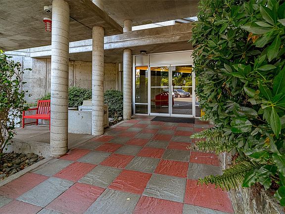 5th image of 455 Sitkum Rd #209