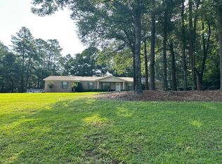 5211 Wear Rd, Grand Bay, AL 36541