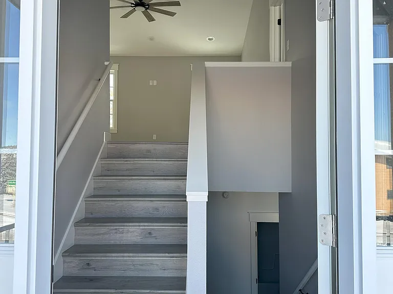 Entryway 1