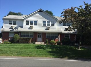 18 S Henry St, Pearl River, NY 10965