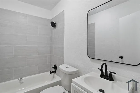 2 bed, $1,595 — Photo 3