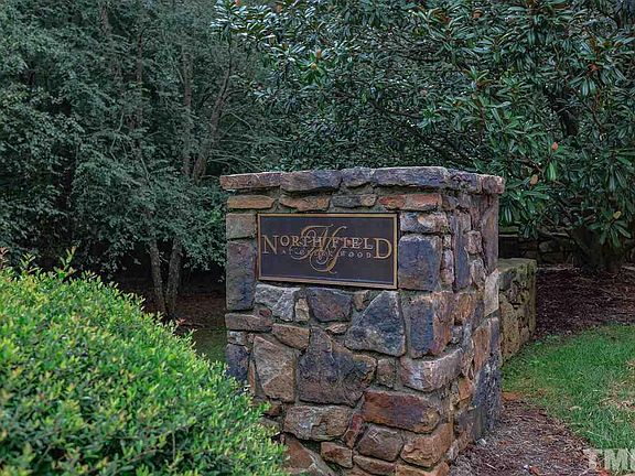 2nd image of 6027 Old Field Dr