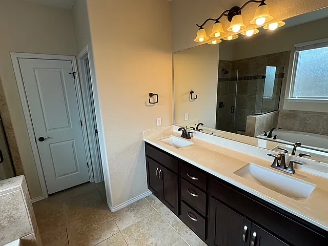9417 Sawyer Fay Ln — Photo 10