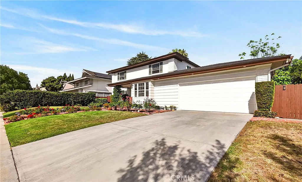 Building Photo - 1730 Camino Centroloma
