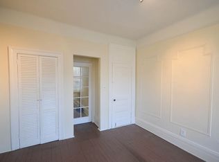 3259 44th St APT 2L, Astoria, NY 11103