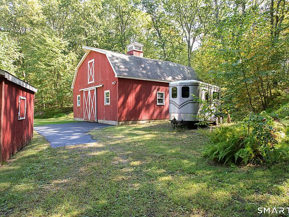 3rd image of 111 Lebanon Road