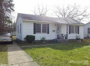 38 N Richard Dr, Pine Bluff, AR 71602