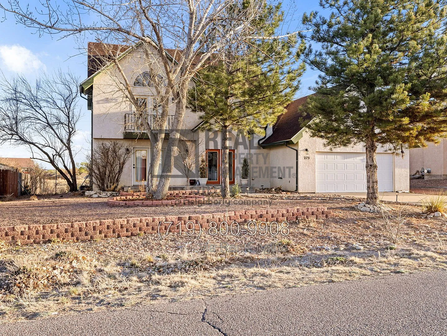 3 bed, 2.5 bath, 2077 sqft, $2,500 — Photo 2