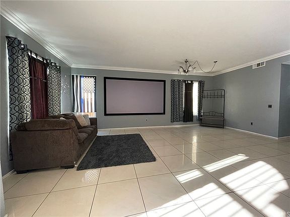 4th image of 12537 Townhill Ct