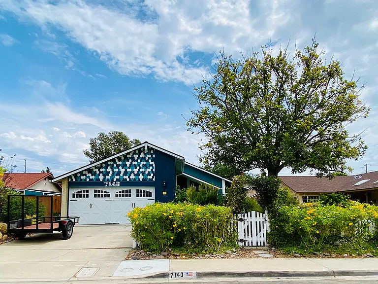 Latrobe Cir — Photo 2