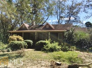 2069 Queens Cemetery Rd, Good Hope, GA 30641