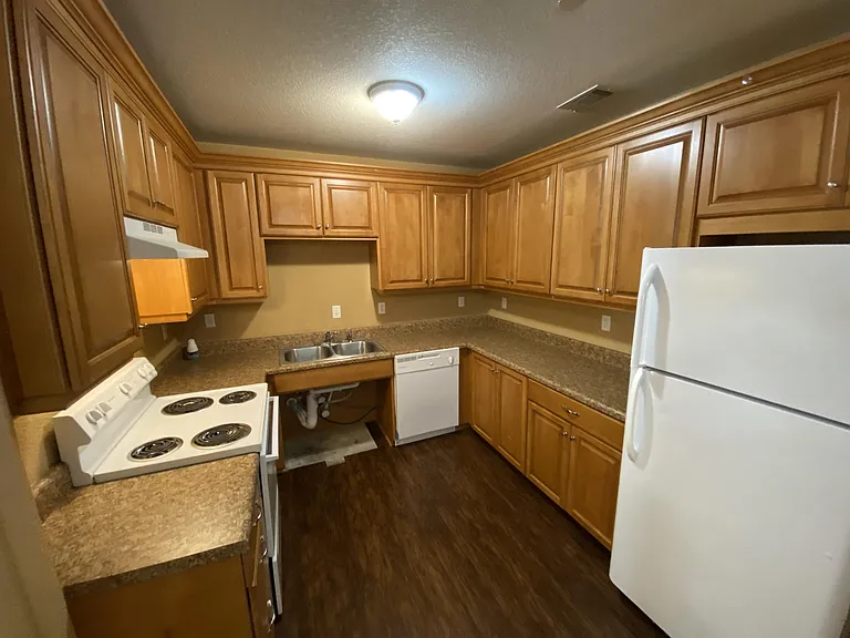7071 Lake Joanne Dr — Photo 18