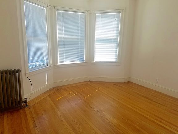 2nd image of 3104 Sacramento St APT 8