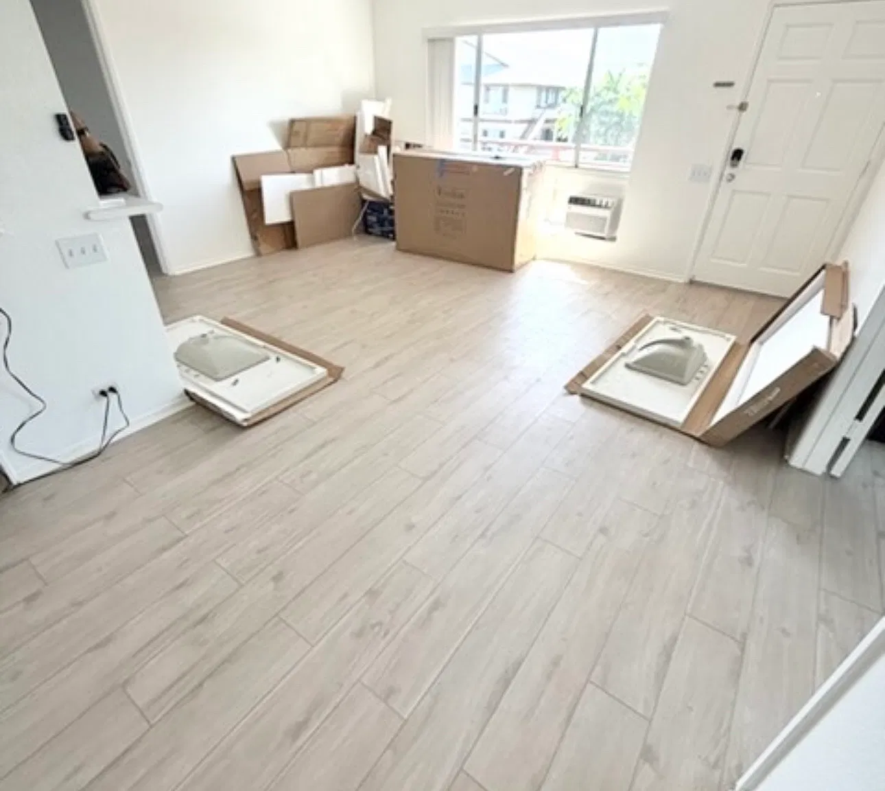 2 bed, 810 sqft, $2,900 — Photo 1