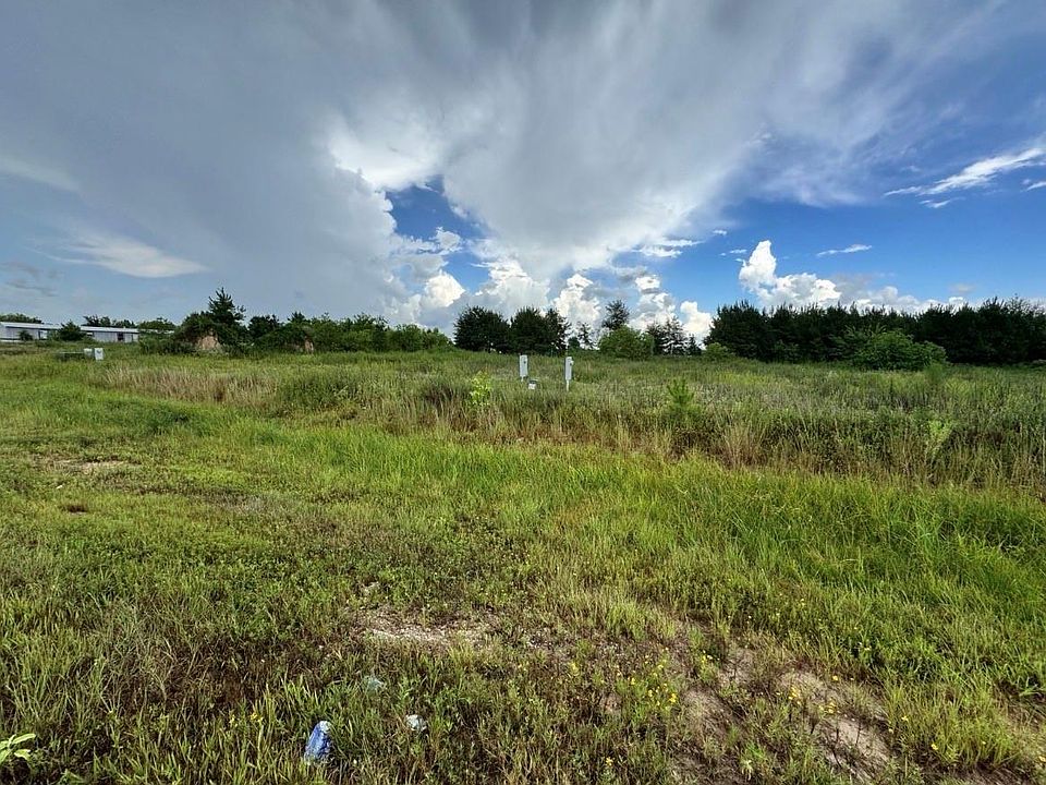 2nd image of 1162 Road 5706