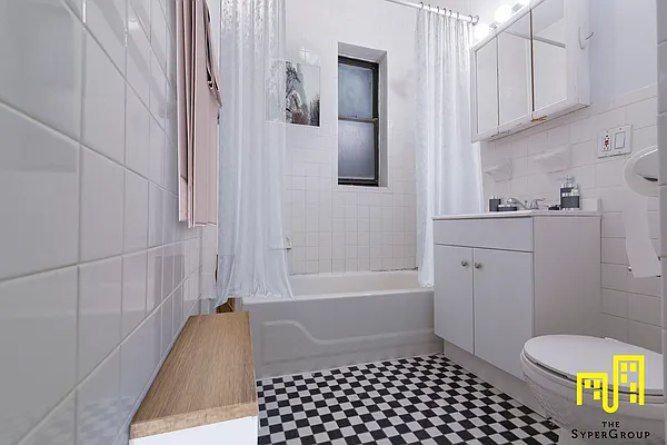 Rented by The Syper Group | media 26