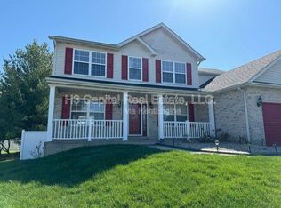 1041 Flora Lake Ct, Shiloh, IL 62221