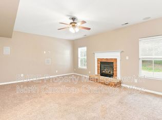 3007 Fallondale Rd, Waxhaw, NC 28173