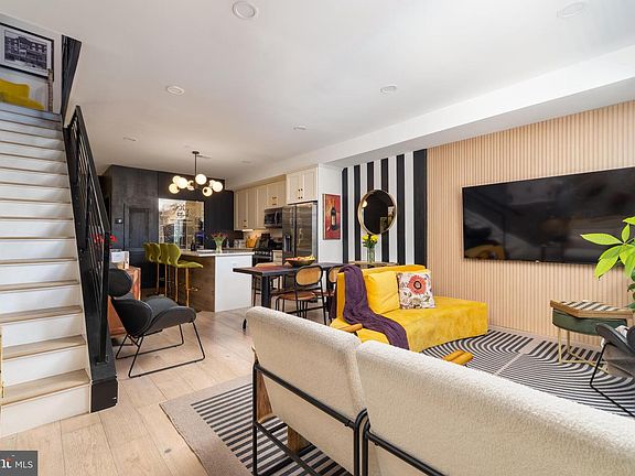 5th image of 1626 K St NE #2