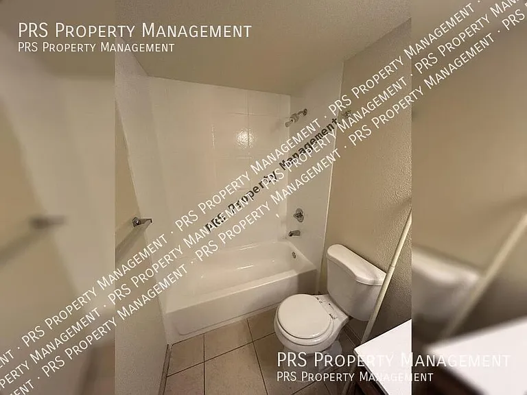1762 W Colt Rd — Photo 23