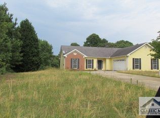 330 Briarwood Dr, Winder, GA 30680