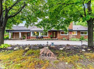 2447 Ridge Rd W, Oro Medonte, ON L0L 2L0