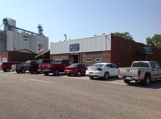 208 Centre Ave, Knierim, IA 50552