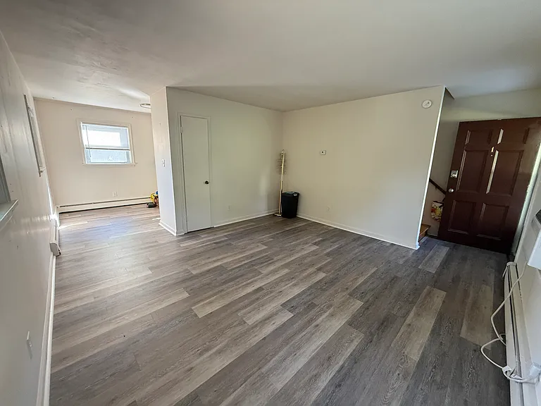 315 Richfield Ave #1 — Photo 2
