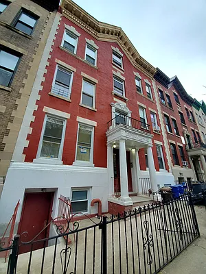 Rented by Brooklyn Property Group LLC | media 26