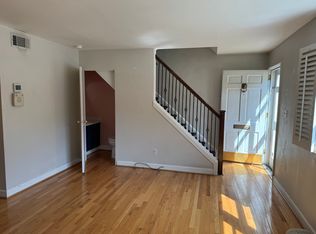 1061 Nichols Dr, Raleigh, NC 27605