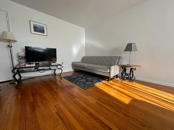 572 Whitney Ave, New Haven, CT