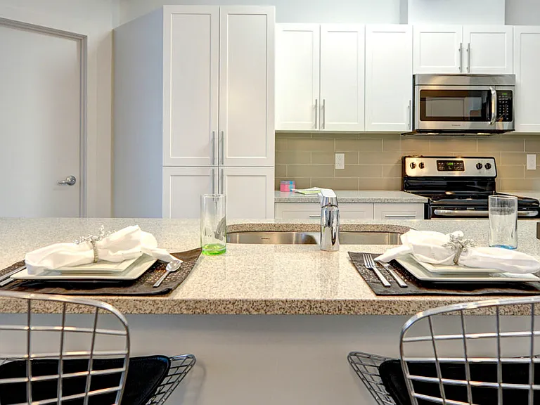 2350 McGillivray Blvd — Photo 7