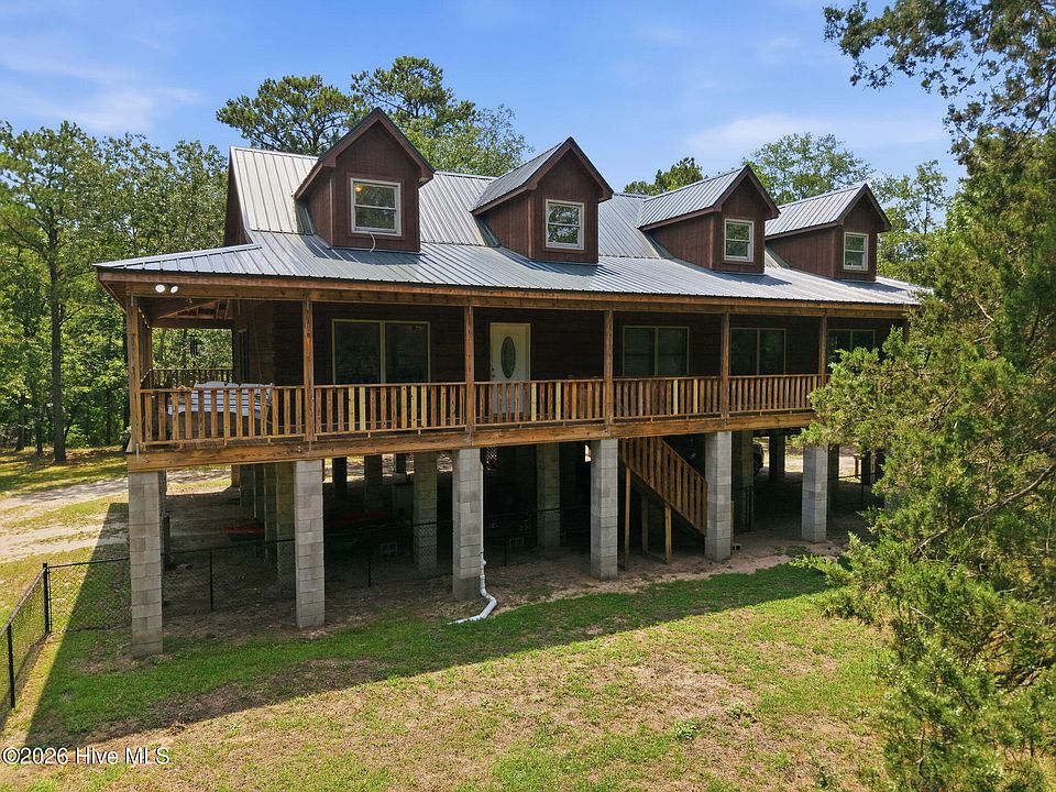 1st image of 490 Luther Lane