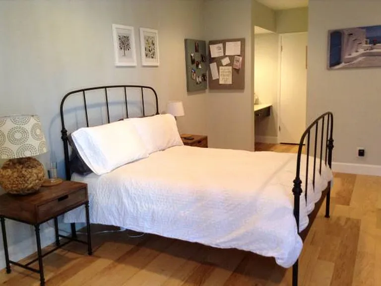 4915 Tyrone Ave #226 — Photo 35