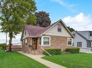6215 W Arthur Ave, West Allis, WI 53219