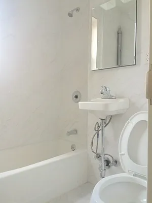 Rented by Level Group | media 58