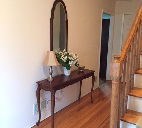 3rd image of 64 Oriole Street