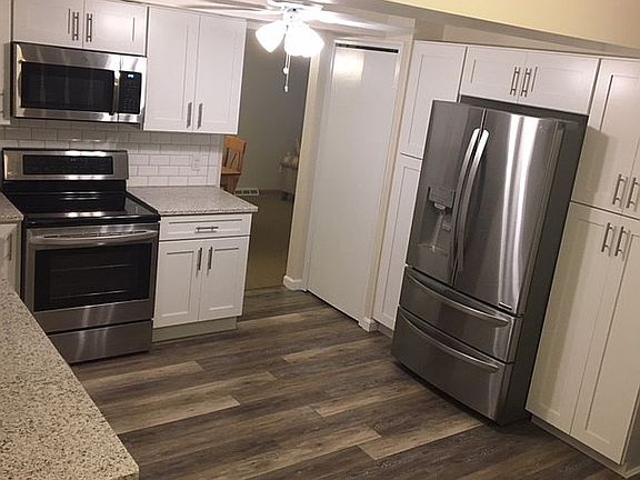 3rd image of 6765 Kiwanis Dr