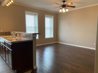 215 2nd Ave SE #401, Decatur, AL 35601