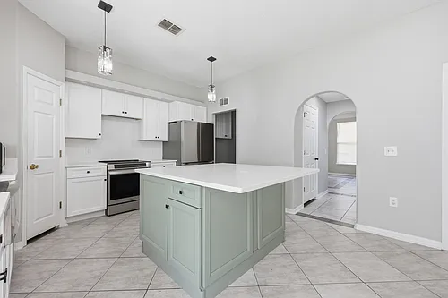 8912 Shindler Crossing Dr Photo 1