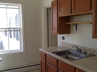 28 Main St APT 1, East Hampton, CT 06424