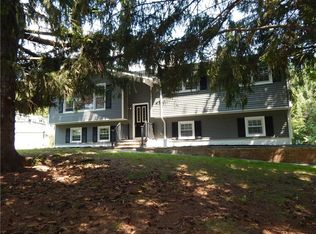 1 Silver Mine Estate Rd, Middletown, NY 10940