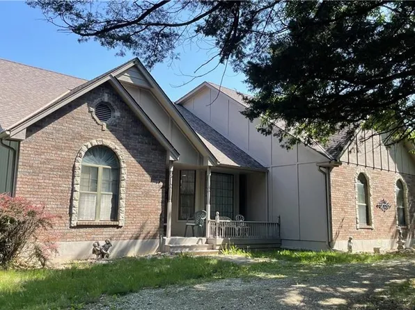 3233 Concord Church Rd, Bates City, MO 64011