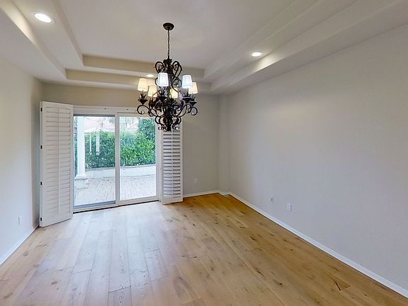 5th image of 12 Touran Ln