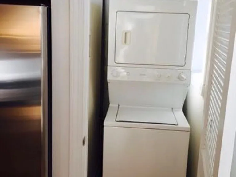In-unit washer/dryer